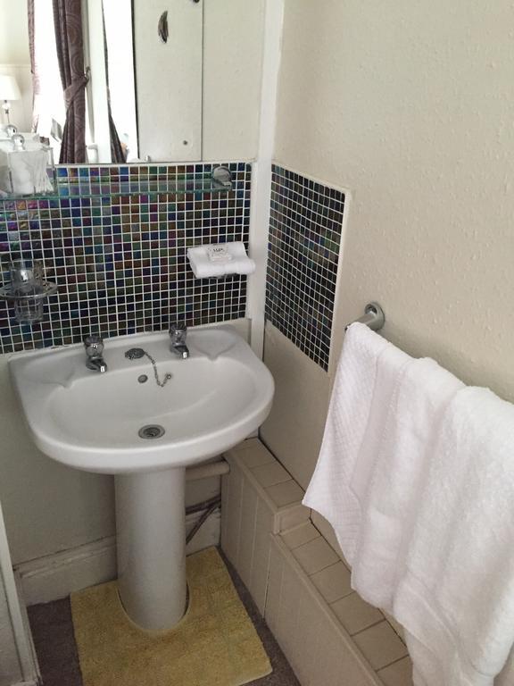 The Maples Bed and Breakfast Hythe  Kamer foto