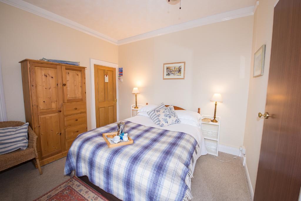 The Maples Bed and Breakfast Hythe  Buitenkant foto