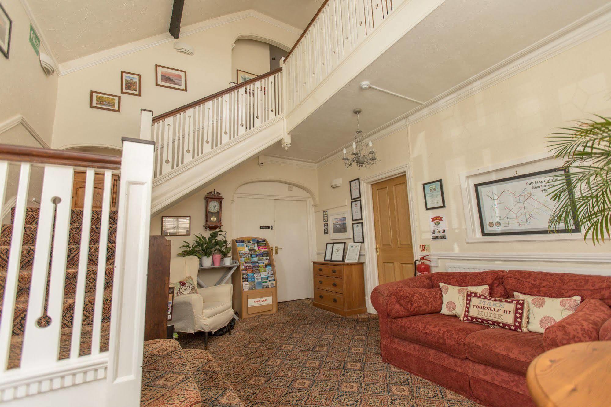 The Maples Bed and Breakfast Hythe  Buitenkant foto
